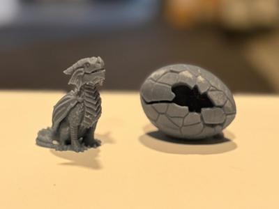 DnD Miniature Baby Dragon and Egg
