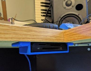 Desk Mount for Transcend P8 Flash Card Reader