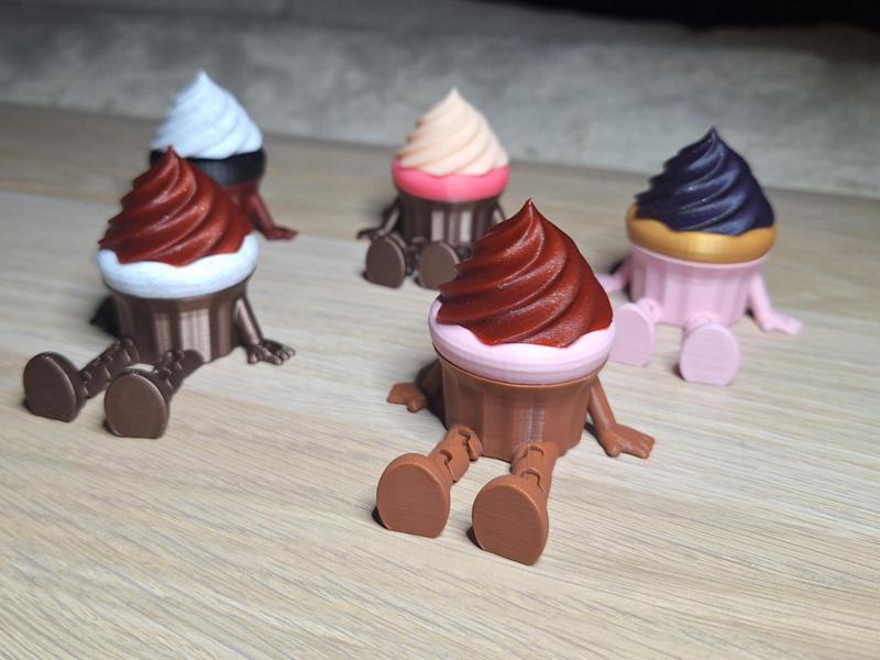 Articulated Cupcake