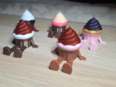 Articulated Cupcake