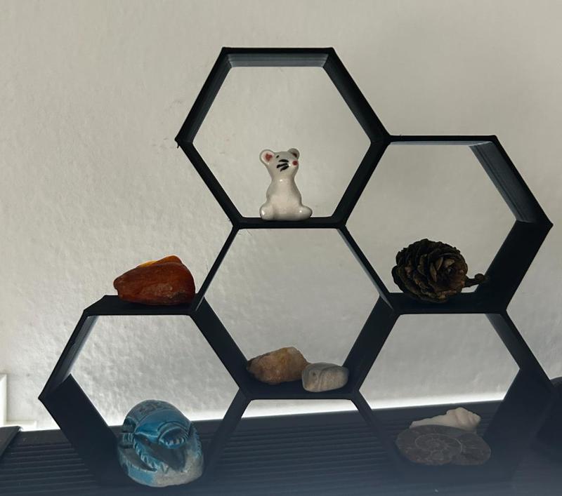 hexa shelf / displayshelf