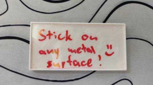 Magnetic reusable sticky notes (magnets) - parametric
