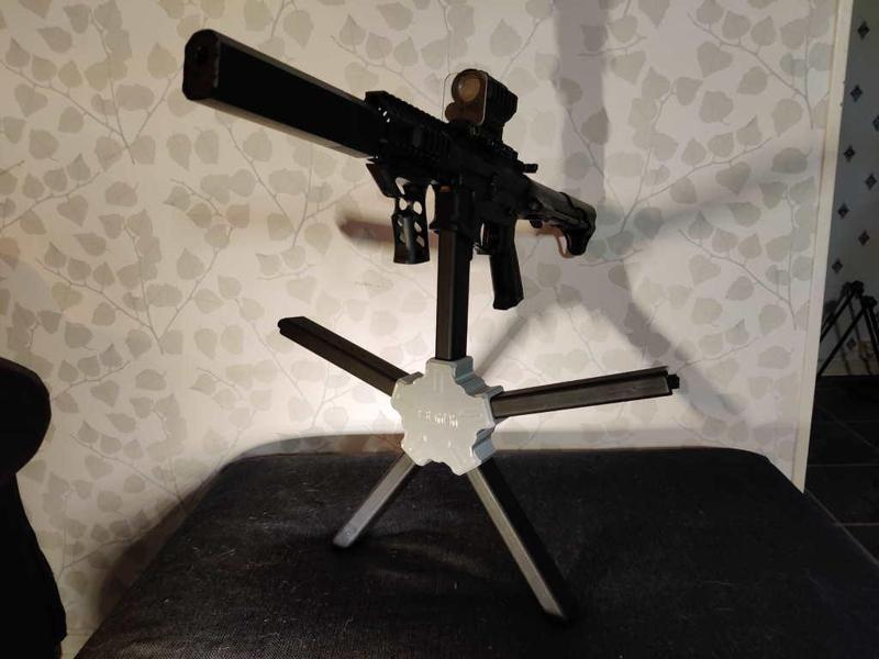 Starfish mag clamp for ARP-9