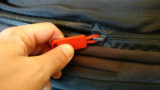 Universal Zip Toggle