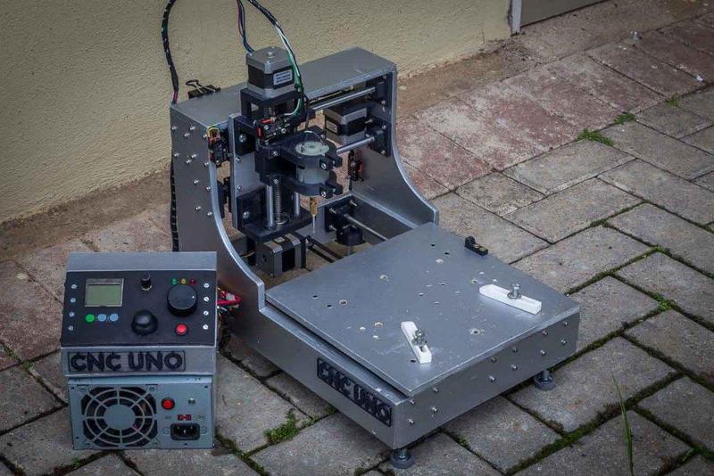 3D Printed Desktop CNC Milling Machine
