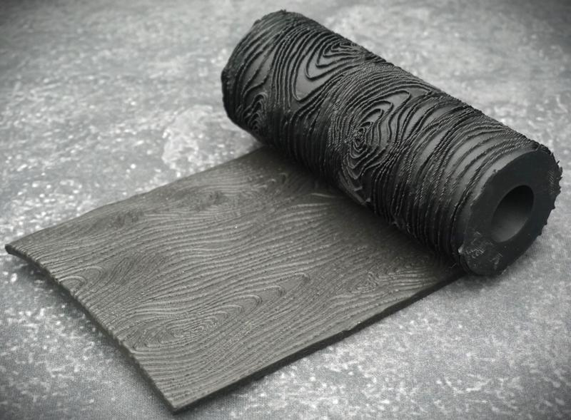 Textured Roll With Strong Wood Grain Pattern