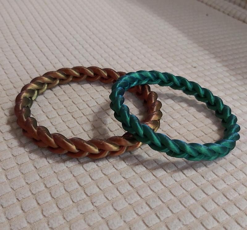 twisted wristband 
