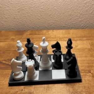 Chess Puzzle - Switch the Kings - Magnetic Pieces