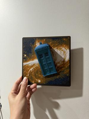 Tardis in Space - Hueforge Hybrid Print