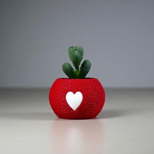 Tiny Valentine pot.stl