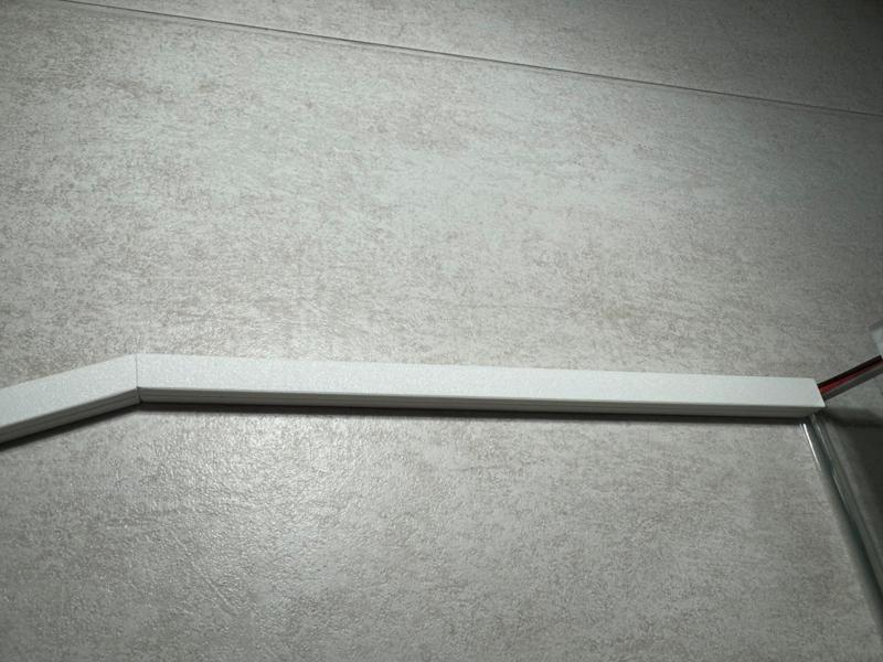 Cable channel / wire cover