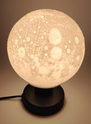 Pluto Desk Lamp
