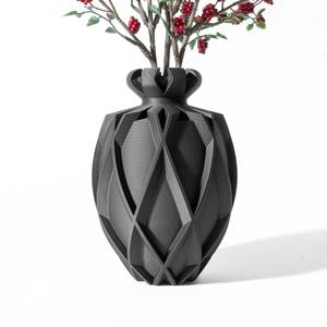 Jari Flower Vase by MODERN MACHINE