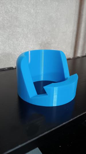 round phone stand.stl