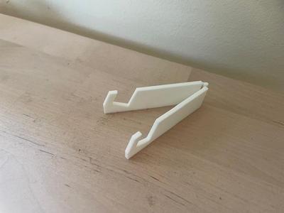 Simple phone stand