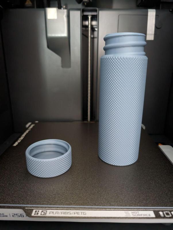 Collection of Threaded Containers (Quick Screw)