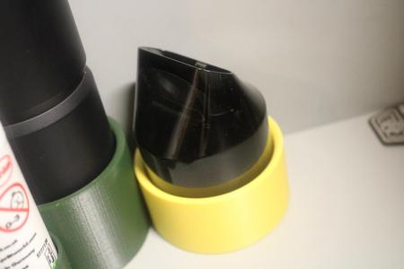Hoto vacuum attachment holder