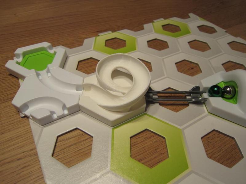 Roller coaster for a marble run