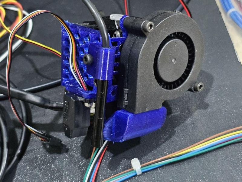 Smart Orbiter 3 minimal universal mount