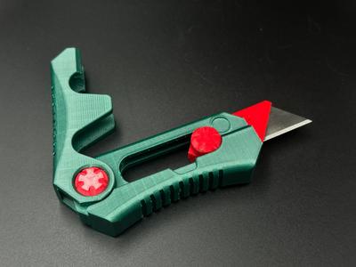 Heavy duty Utility knife design 
