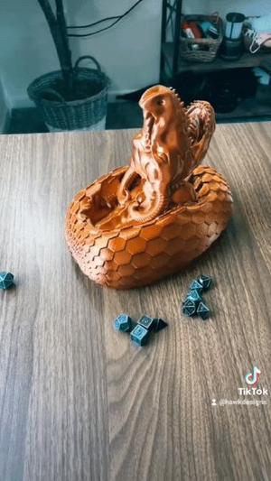 Supportless Baby Dragon Dice Tower