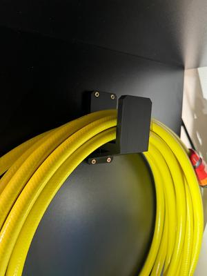 Schlauchhalter / Hose holder