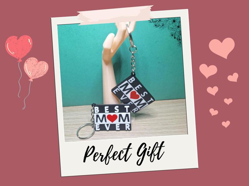 Keychain - BEST MOM EVER with Heart