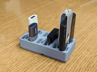 Gridfinity USB holder   