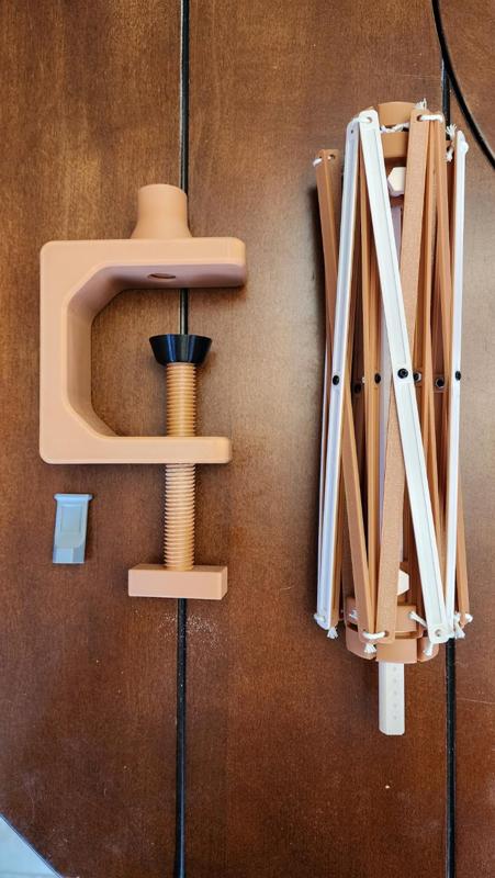 Umbrella Yarn Swift