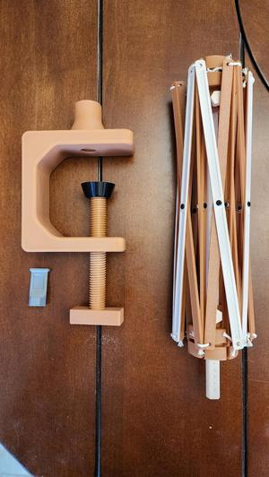 Umbrella Yarn Swift