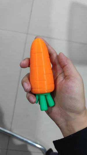 Telescopic carrot sword