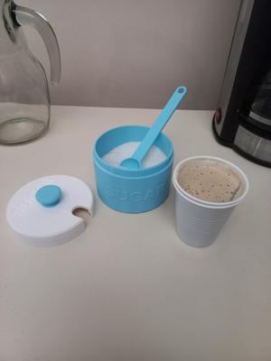 Sugar pot