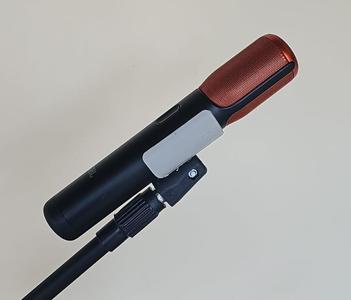 JBL Mic Clip