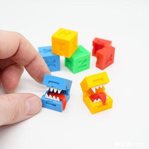 Hinged Calibration Cube Accessories 02
