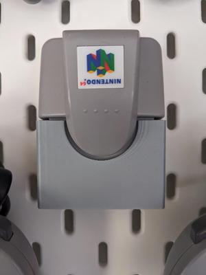 Skadis N64 Rumble Pak holder
