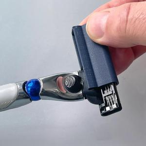Simple Mach3 Razor Cover   