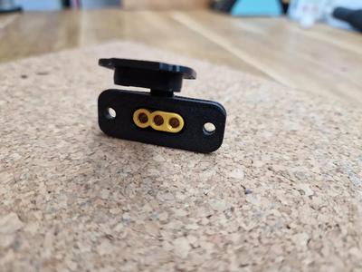 MR60-M Stecker Gehäuse   