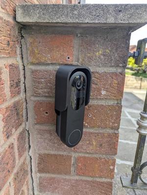Personal Licence - Reolink Video Doorbell (Battery) - 45 Degree Bracket / Rain Cover   