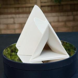 Sinusoidal Base Solid