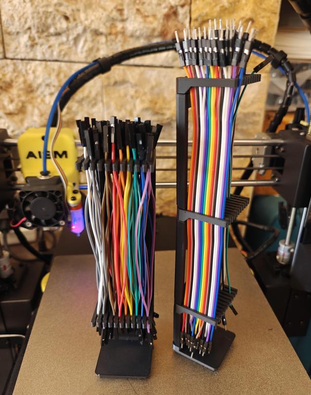 Gridfinity modular vertical jumper cable holder comb and spacer