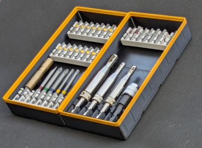 Gridfinity stackable box for Bosch Pick and Click bitholder