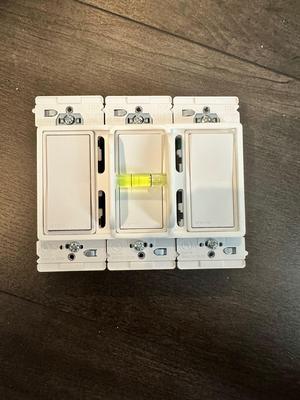 Two/Three-Gang Electrical Switch & Outlet Alignment Tool / Jig & Flat Surface Level