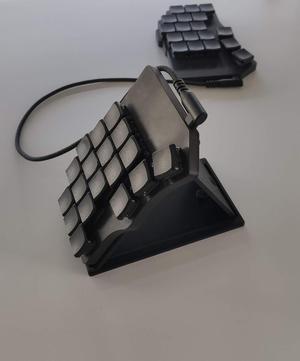 Adjustable & card foldable split keyboard tenting stand