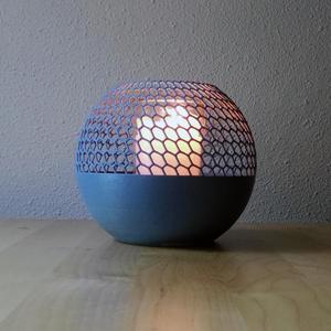 Cellular candle holder/vase