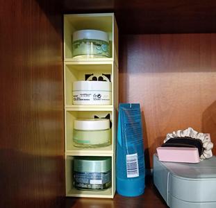 Stackable face cream organizer
