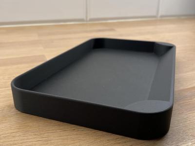 Rectangular key tray container with slope