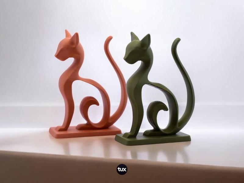 Minimal Cat Sculpture