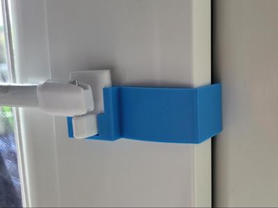 Curtain clips