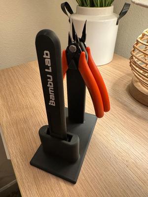 Bambu Scraper & Pliers Holder.