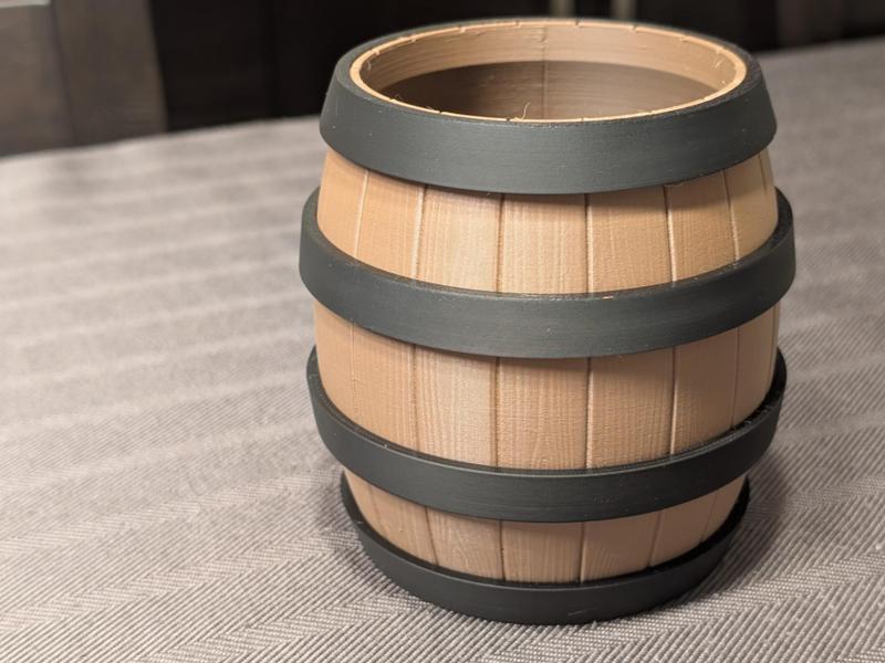 Barrel bin / planter. No AMS. Self watering